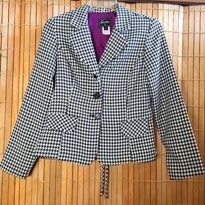 Women's Size 8 Houndstooth Suit Jacket/Blazer, by Sweet Suit